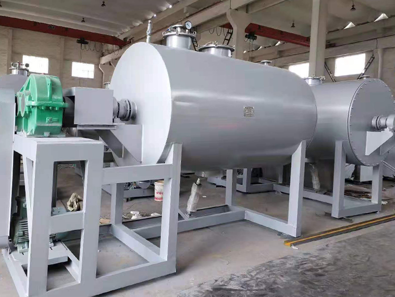 碱石淀粉真空耙式干燥机的操作优点和注意事项